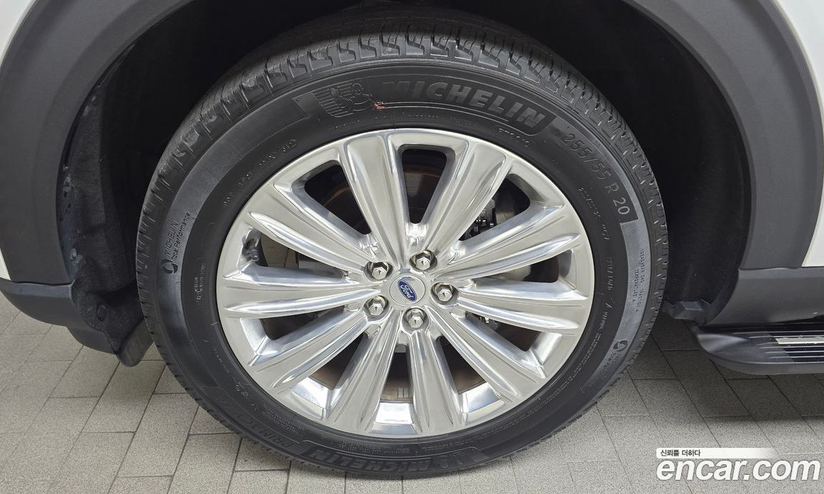 Ford Explorer 2.3 LimIted 4WD