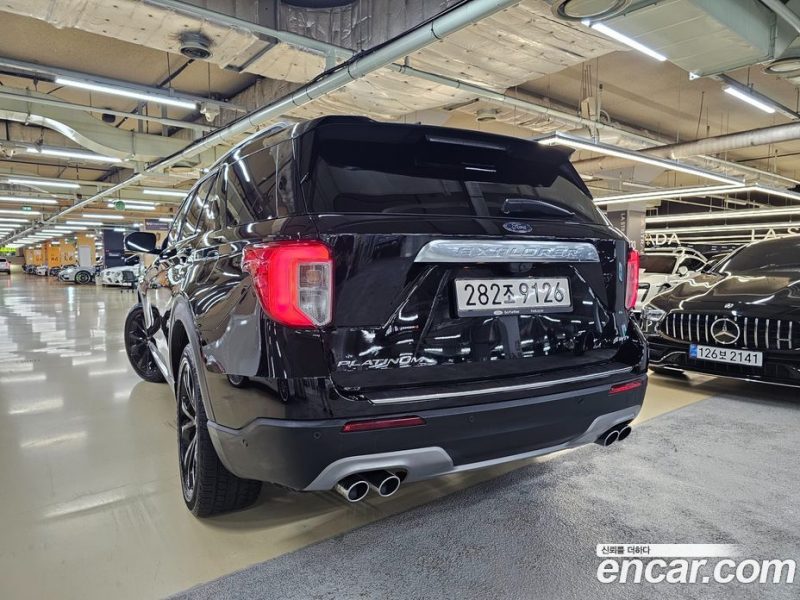 Ford Explorer 3.0 Platinum 4WD