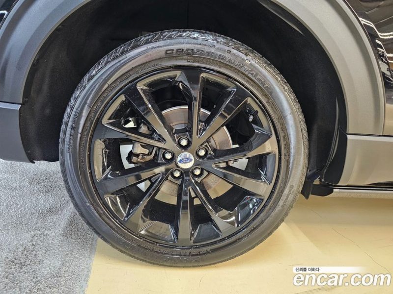 Ford Explorer 3.0 Platinum 4WD