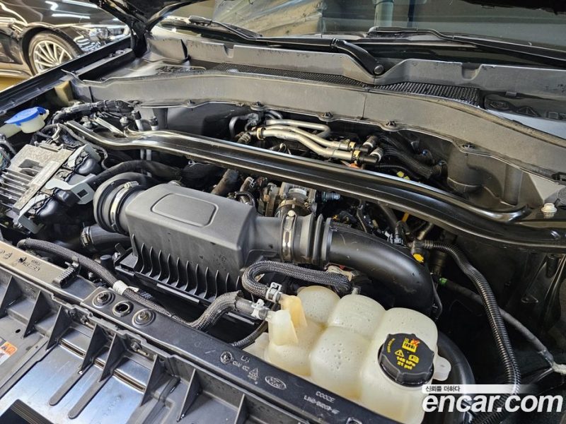 Ford Explorer 3.0 Platinum 4WD