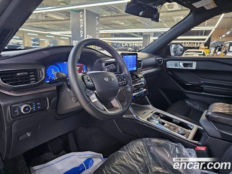 Ford Explorer 3.0 Platinum 4WD