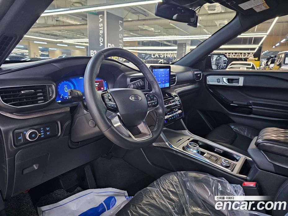 Ford Explorer 3.0 Platinum 4WD