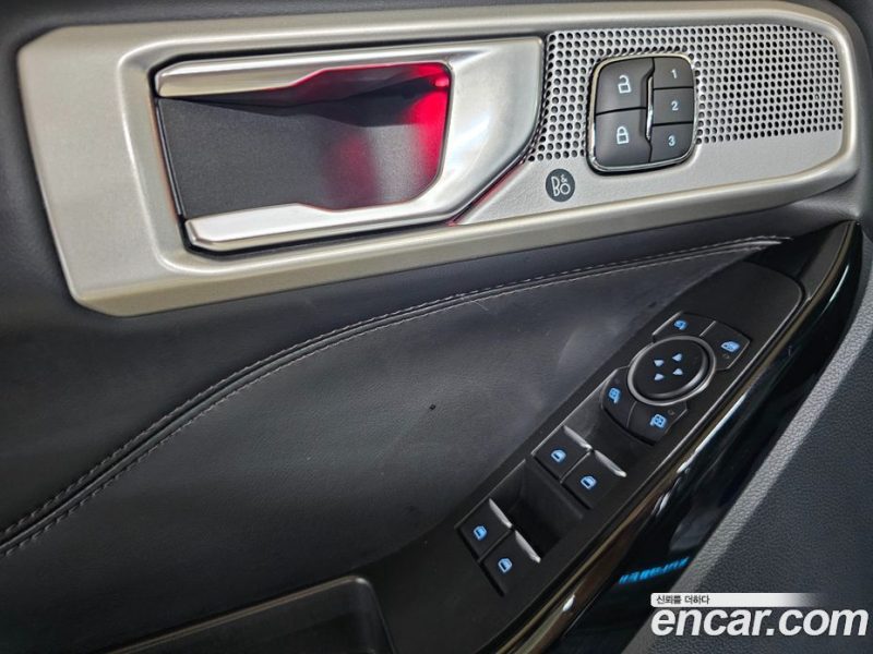 Ford Explorer 3.0 Platinum 4WD