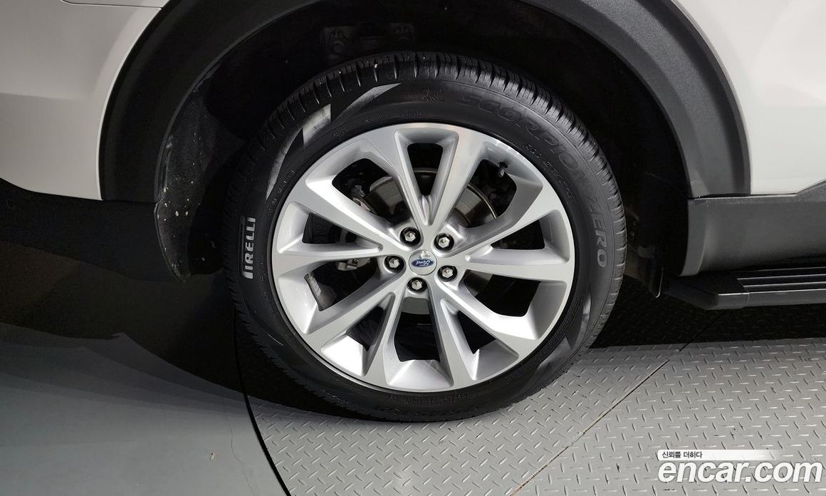 Ford Explorer 3.0 Platinum 4WD