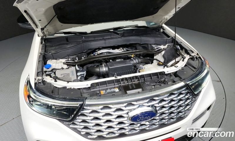 Ford Explorer 3.0 Platinum 4WD