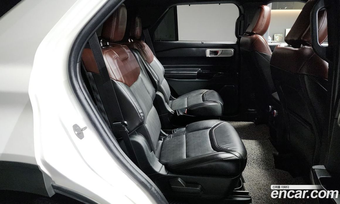 Ford Explorer 3.0 Platinum 4WD