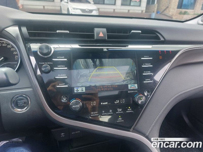 Toyota Camry 2.5 Sport Edition(Nono Tone)