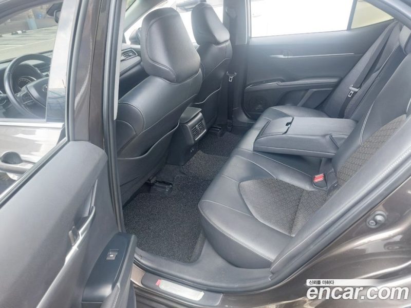 Toyota Camry 2.5 Sport Edition(Nono Tone)