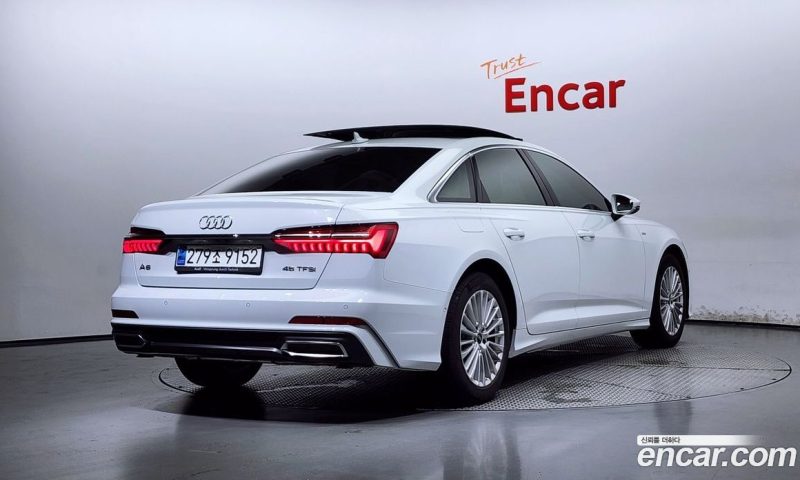 Audi A6 45 TFSI Premium