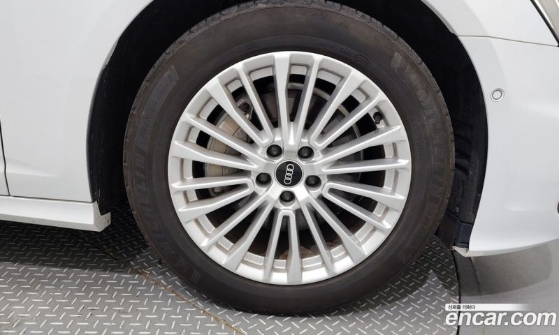 Audi A6 45 TFSI Premium