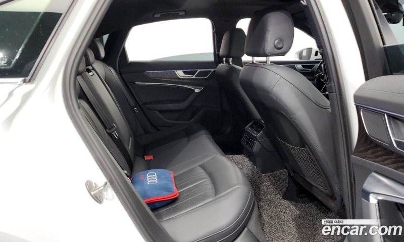 Audi A6 45 TFSI Premium