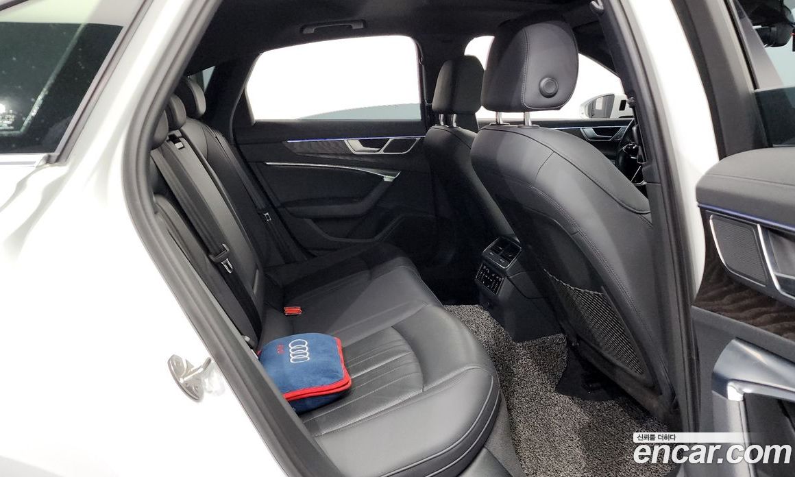 Audi A6 45 TFSI Premium