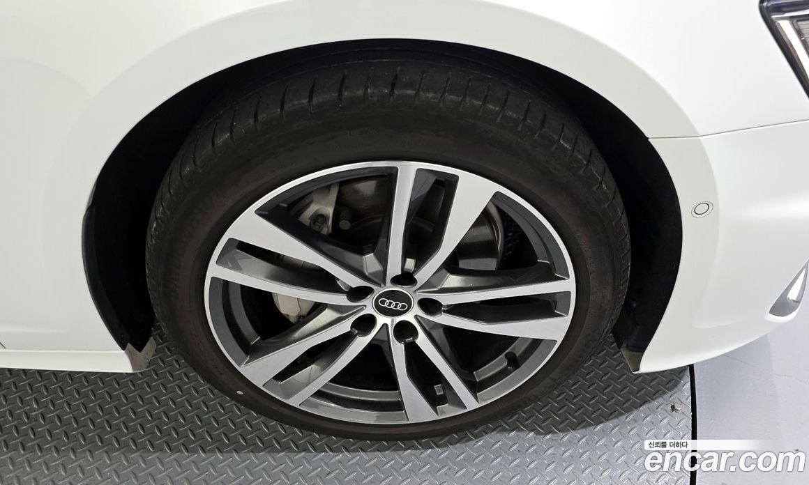 Audi A6 45 TFSI Premium