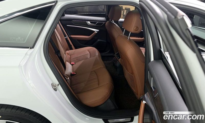 Audi A6 45 TFSI Premium