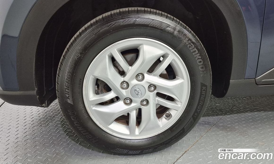 Hyundai Venue 1.6 Modern Plus