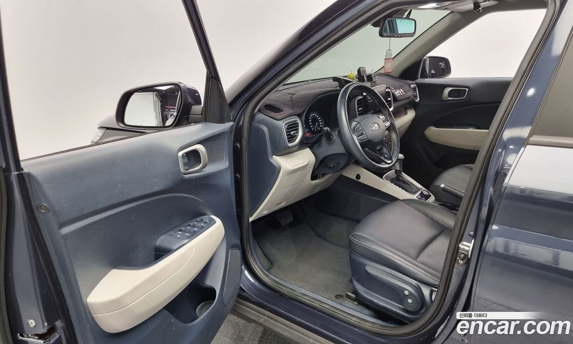 Hyundai Venue 1.6 Modern Plus