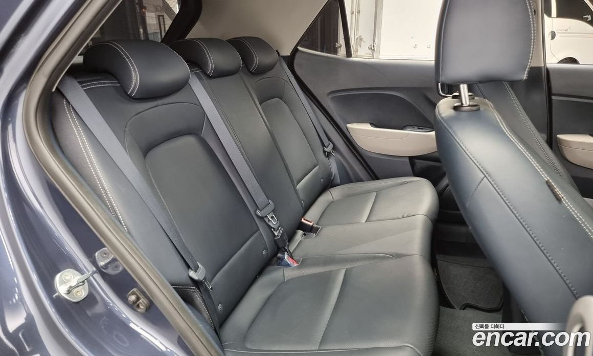 Hyundai Venue 1.6 Modern Plus