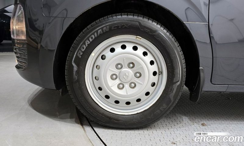 Hyundai Staria Cargo 3-Seater