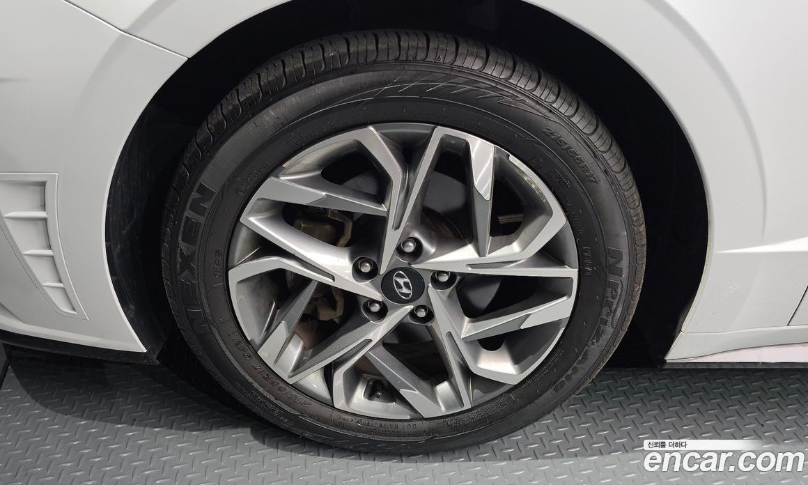 Hyundai Sonata 2.0