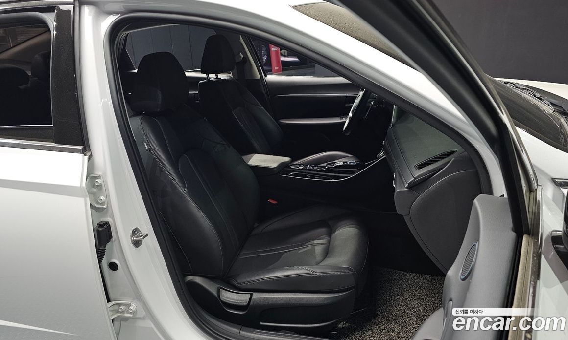 Hyundai Sonata 2.0