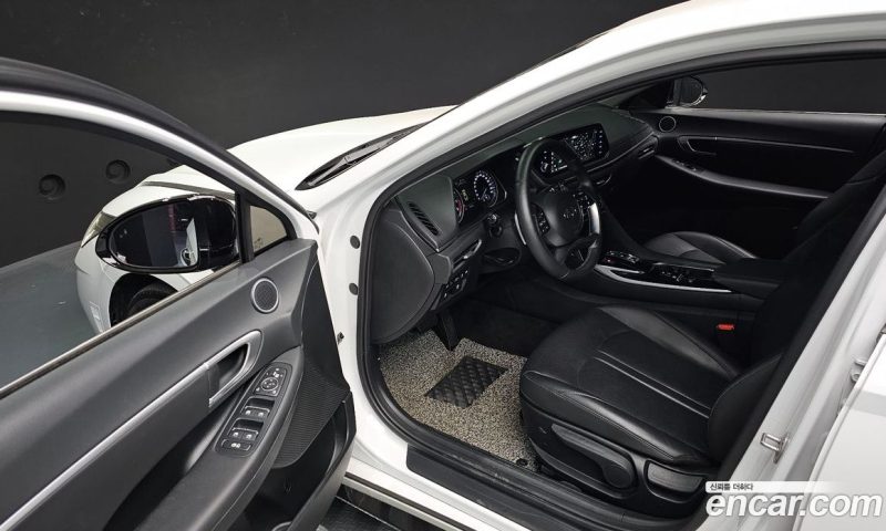 Hyundai Sonata 2.0