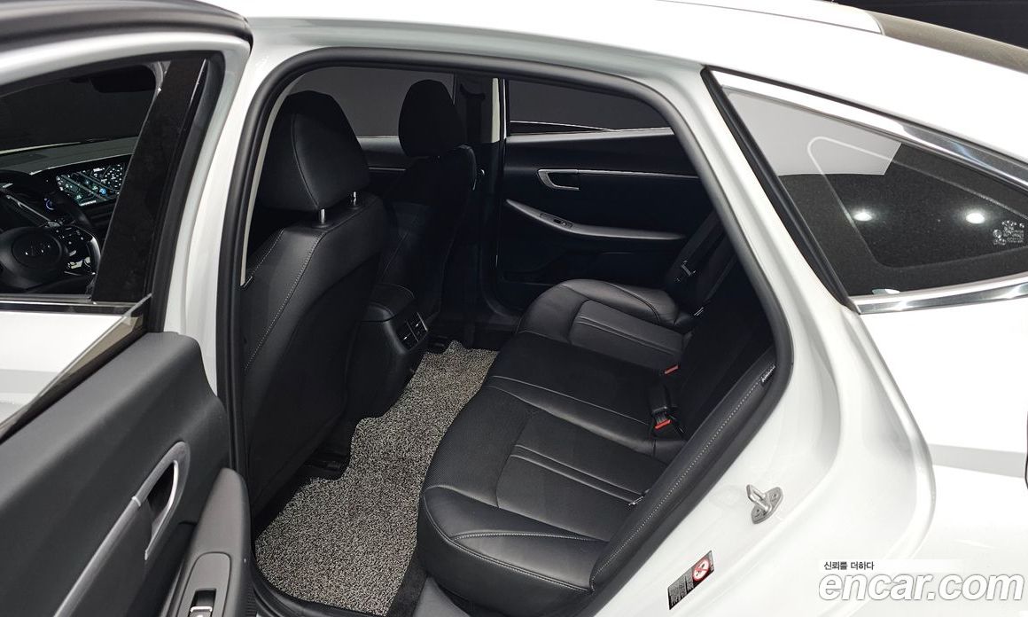Hyundai Sonata 2.0