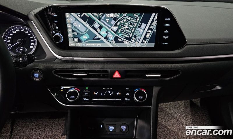 Hyundai Sonata 2.0