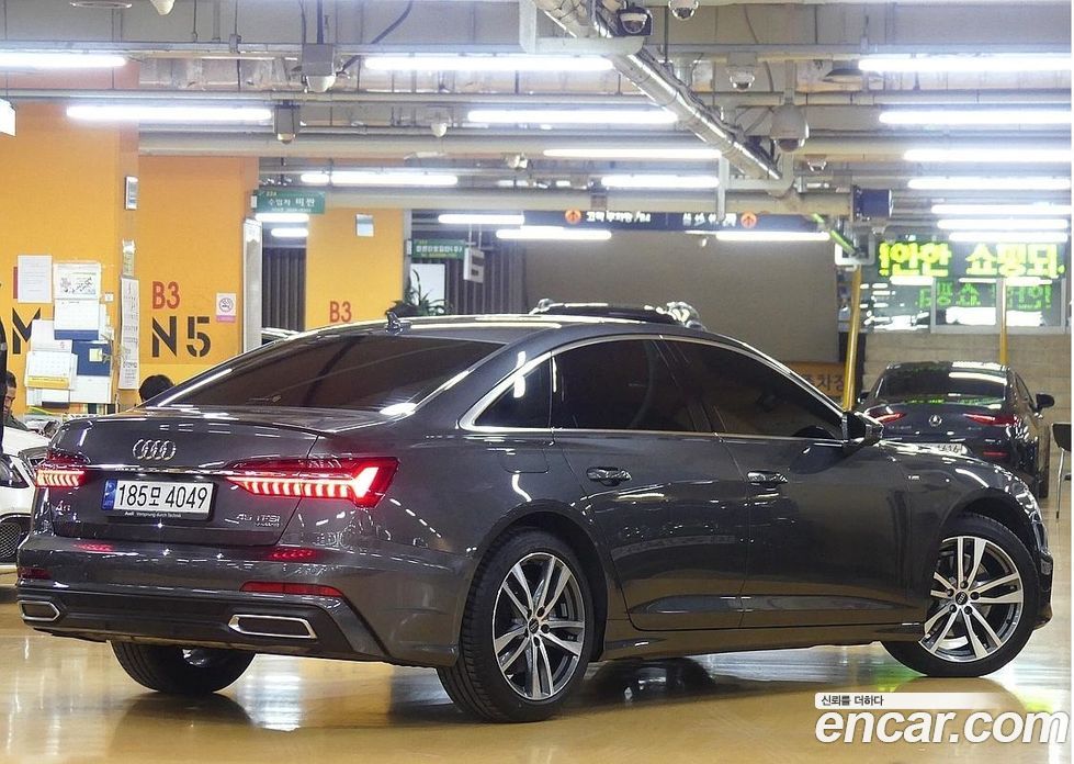 Audi A6 45 TFSI Quattro Premium