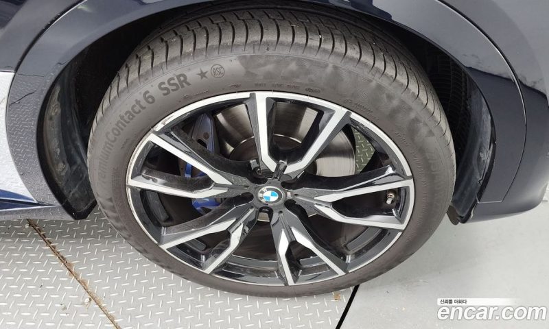 BMW X7 xDrive i40 M Sport 6STR