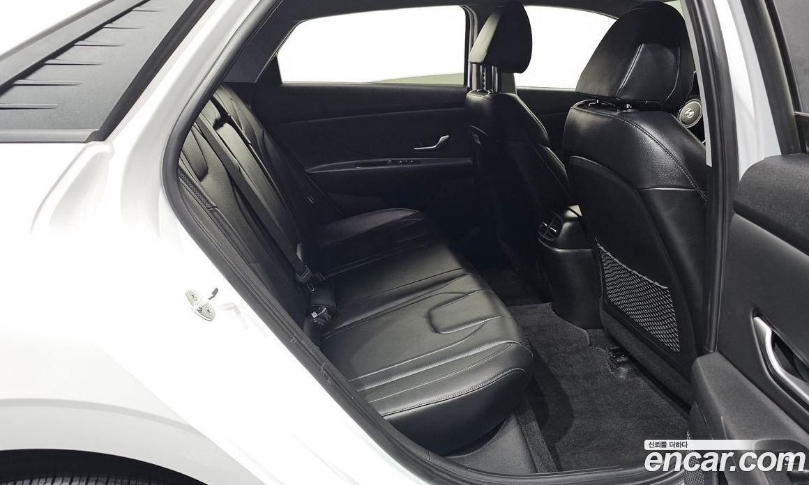 Hyundai Avante 1.6