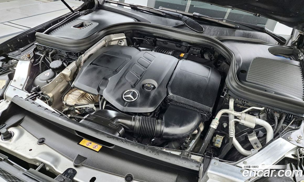 Mercedes Benz GLC-Class GLC220 D 4MATIC