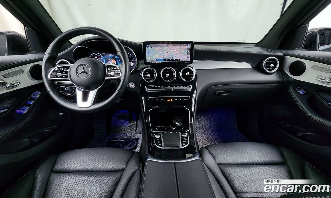 Mercedes Benz GLC-Class GLC220 D 4MATIC