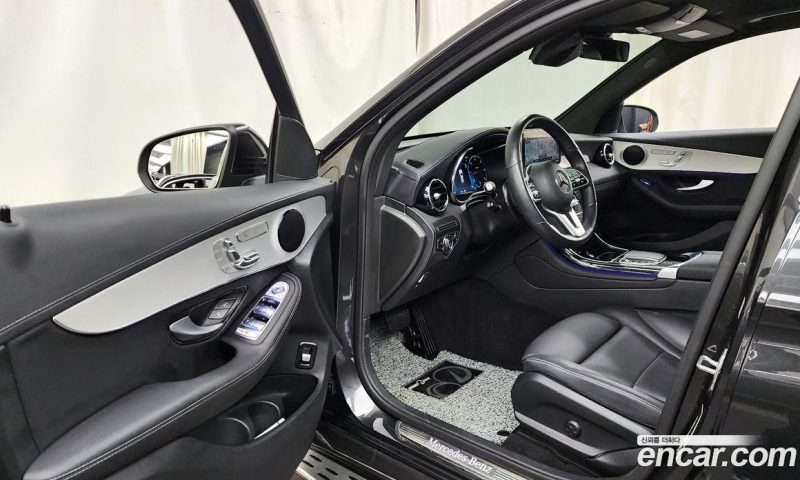 Mercedes Benz GLC-Class GLC220 D 4MATIC