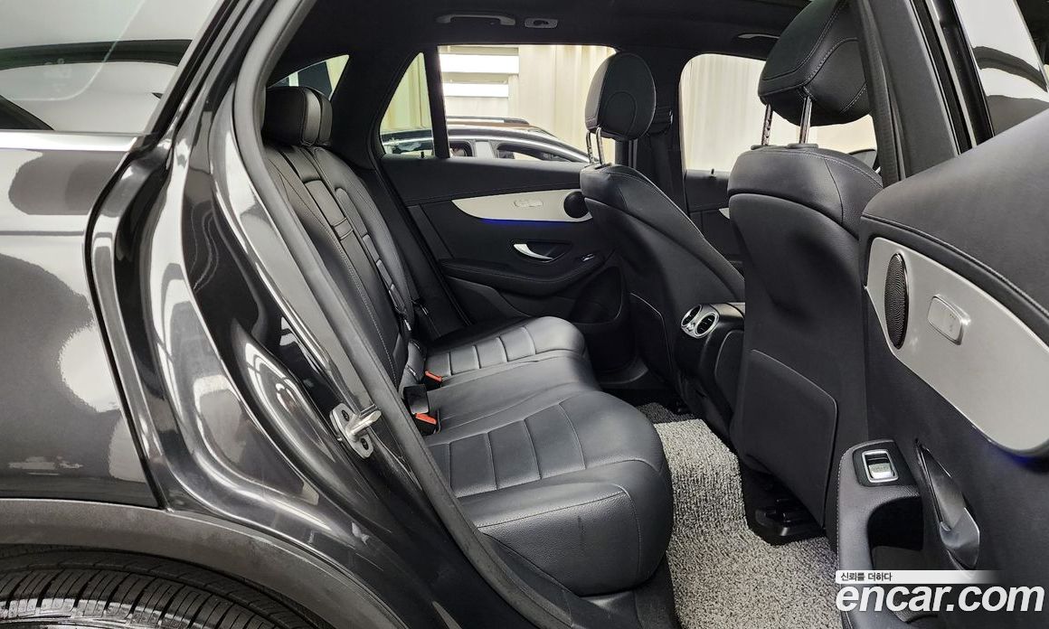 Mercedes Benz GLC-Class GLC220 D 4MATIC