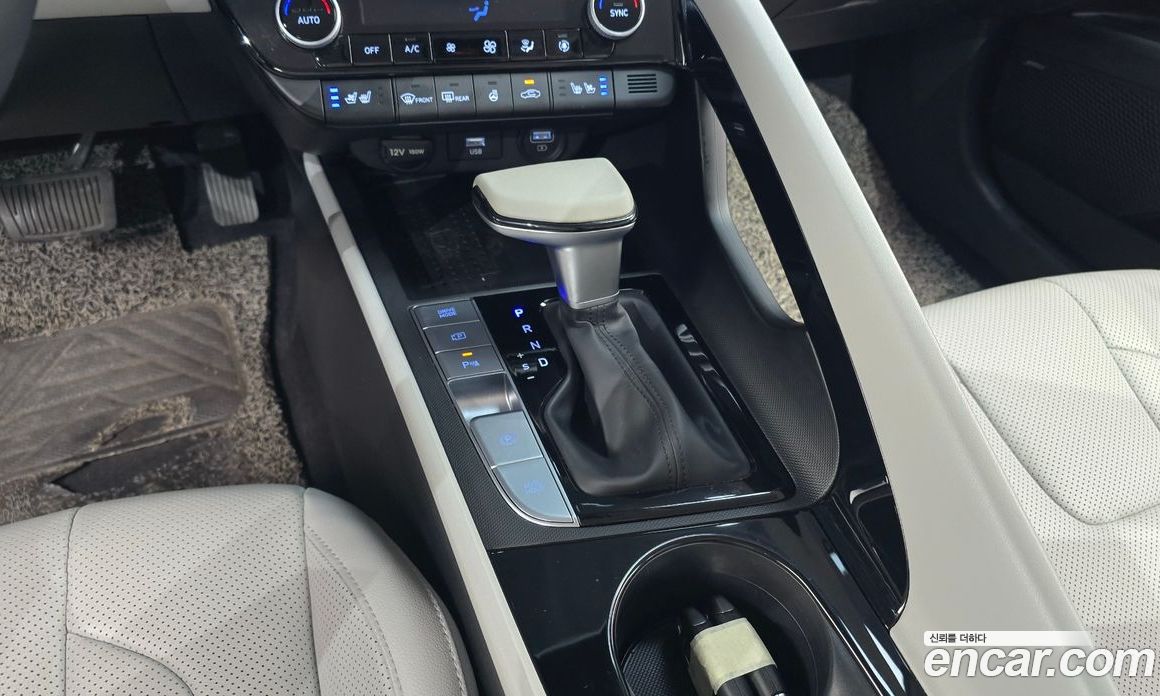 Hyundai Avante 1.6