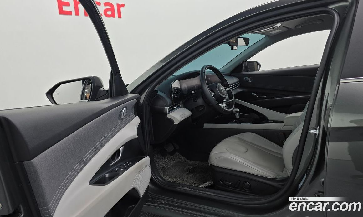Hyundai Avante 1.6