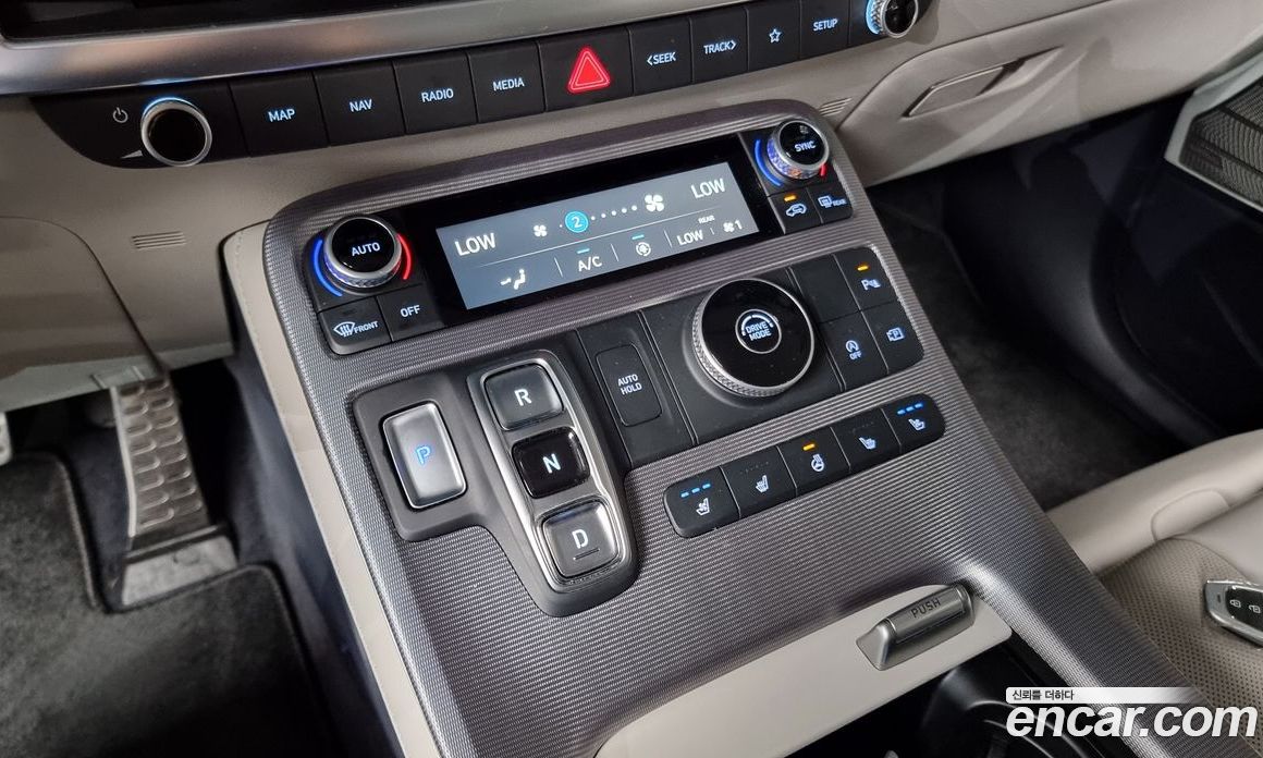 Hyundai Palisade Diesel 2.2 2WD