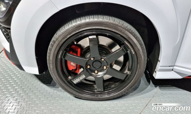 Hyundai Kona Gasoline 2.0 2WD