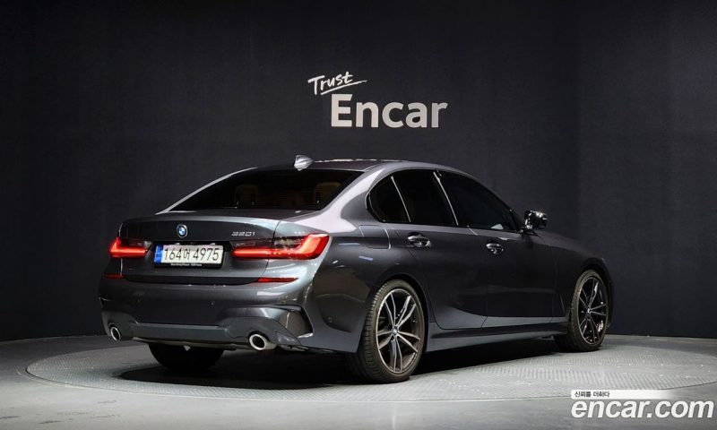 BMW 3-Series i320 M Sport