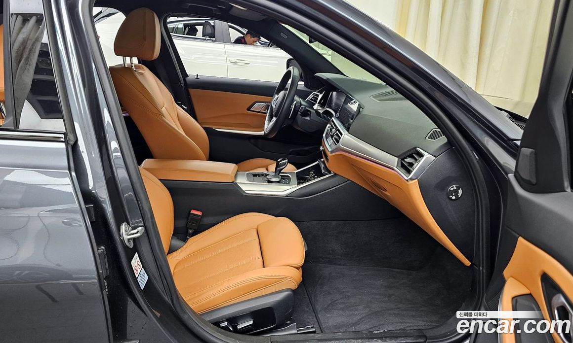 BMW 3-Series i320 M Sport