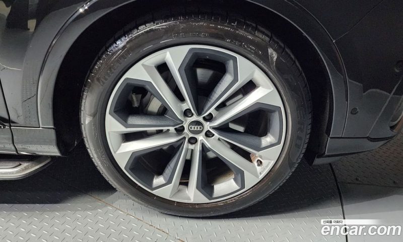 Audi Q7 55 TFSI Quattro Premium