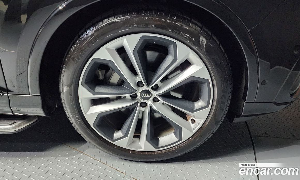 Audi Q7 55 TFSI Quattro Premium