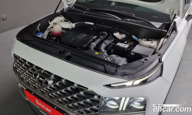 Hyundai Santa Fe Gasoline 2.5T 2WD