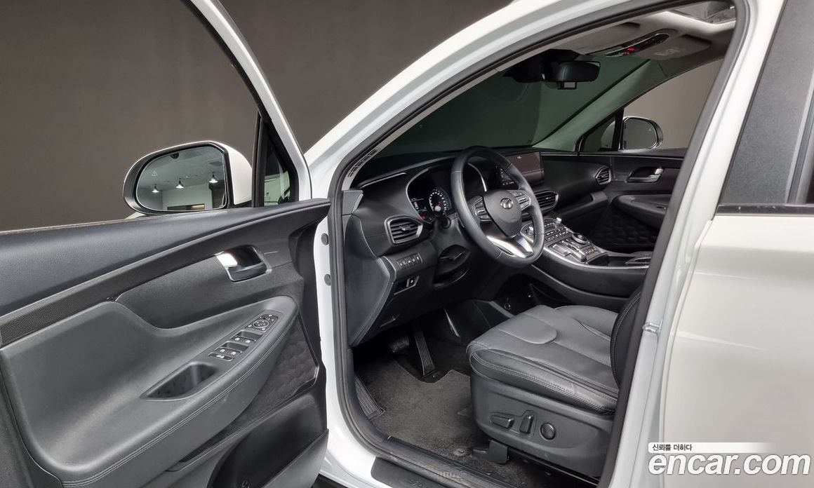 Hyundai Santa Fe Gasoline 2.5T 2WD