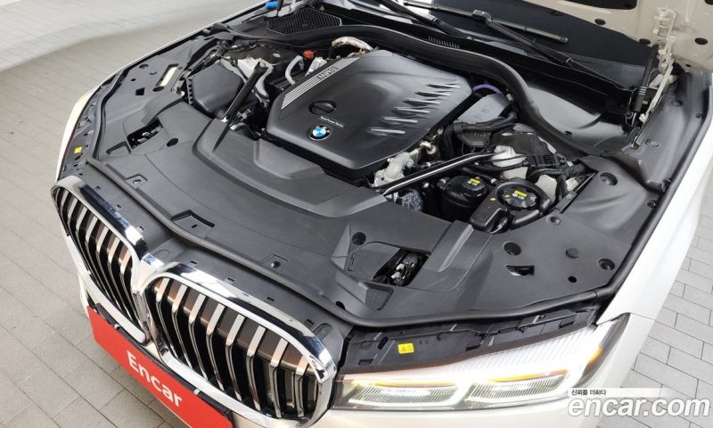BMW 7-Series 730Ld xDrive Design Pure Excellence