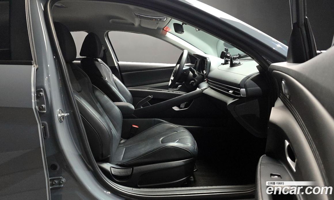 Hyundai Avante 1.6