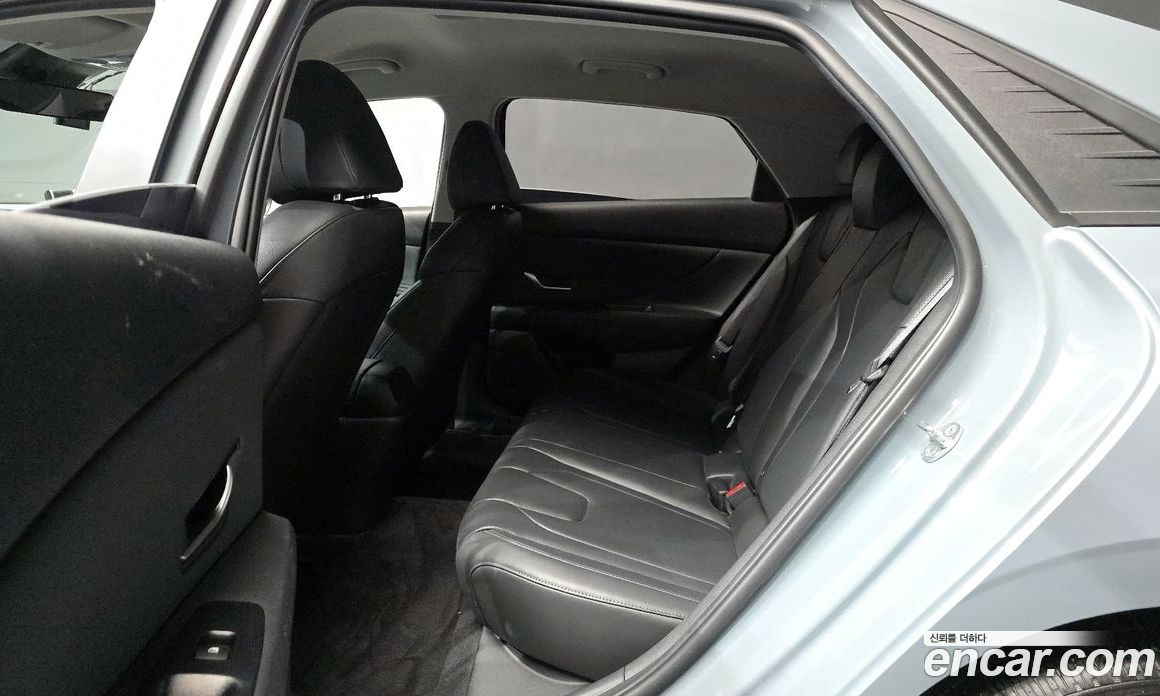 Hyundai Avante 1.6