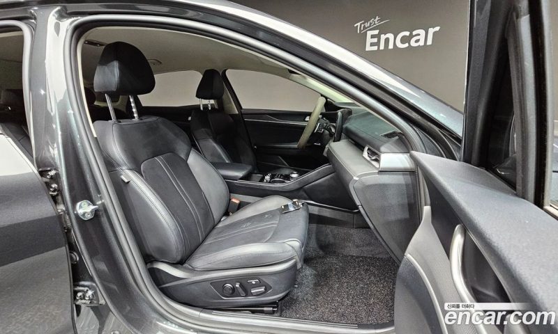 Kia K5 2.0