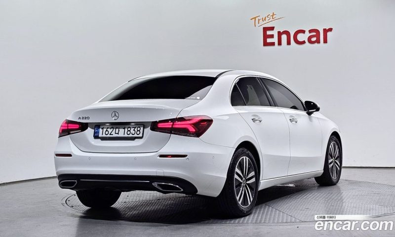 Mercedes Benz A-Class A220 Sedan