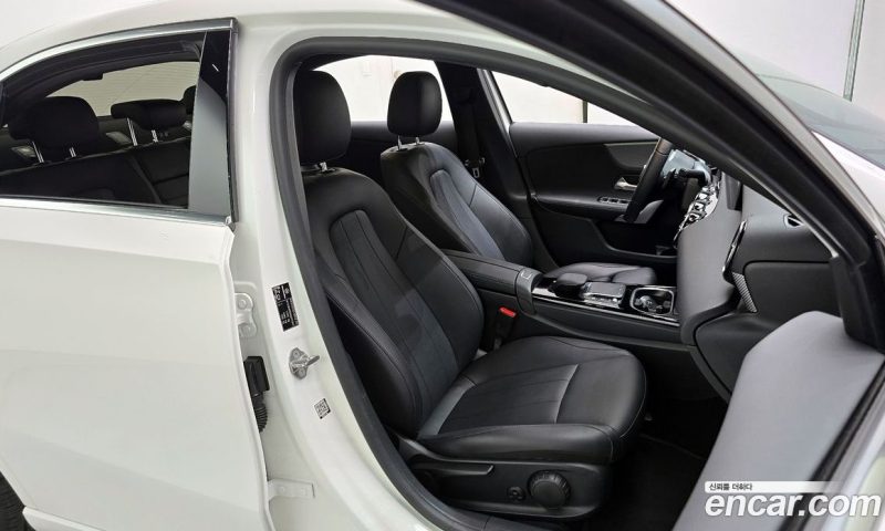 Mercedes Benz A-Class A220 Sedan
